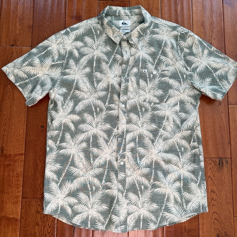 Quiksilver Men's Olive Palm Print Shirt